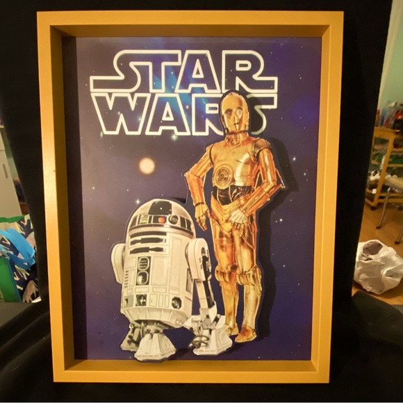 Pop Creations Star Wars 3D R2-D2 and C-3PO wall hanging Yellow Gold Frame NEW - Picture 1 of 6